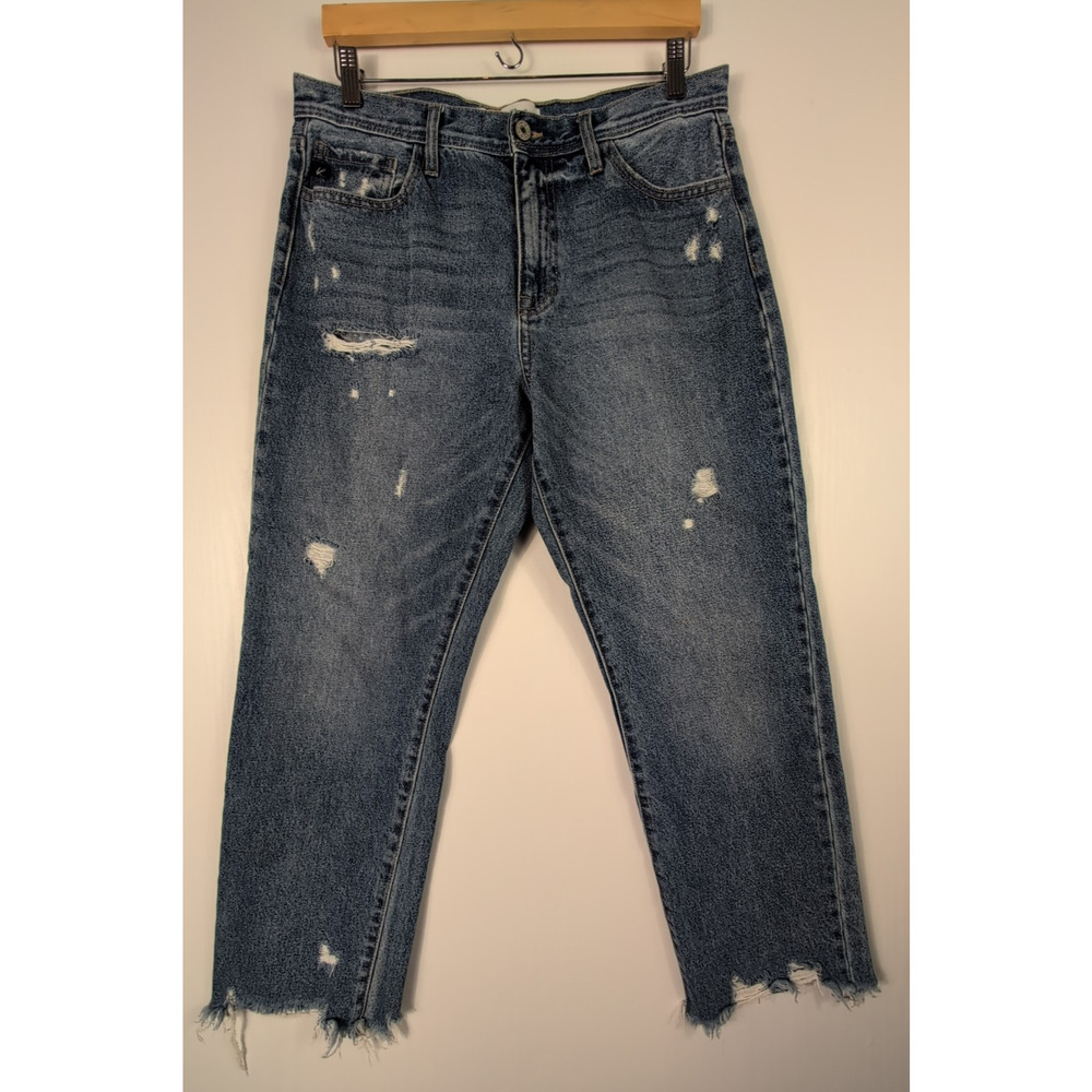 Kancan Women's Ultra High Rise Straight Leg Jeans Light Wash Size Waist 32